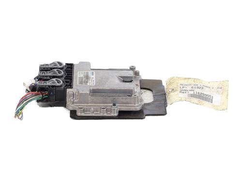 Engine control unit (ECU) PEUGEOT 308 I (4A_, 4C_) 1.6 HDi | BP30823601M57