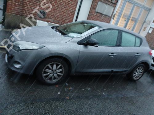 Left front seat RENAULT MEGANE III Hatchback (BZ0/1_, B3_) 1.5 dCi (BZ09, BZ0D, BZ1W, BZ29, BZ14) | BP31760961C15  - Image 17