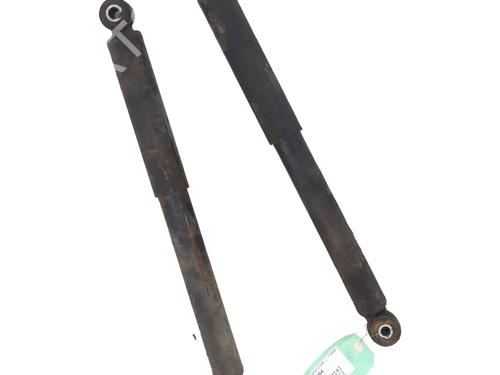 Used Right rear shock absorber Right rear shock absorber MERCEDES-BENZ SPRINTER 3,5-t Van (B906) 311 CDI (906.631, 906.633, 906.635, 906.637) (109 hp) 31961435 31961435