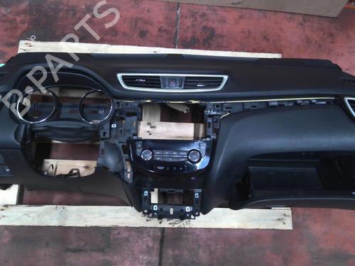 Used Dashboard NISSAN QASHQAI II (J11, J11_) 1.5 dCi (110 hp) 32731907