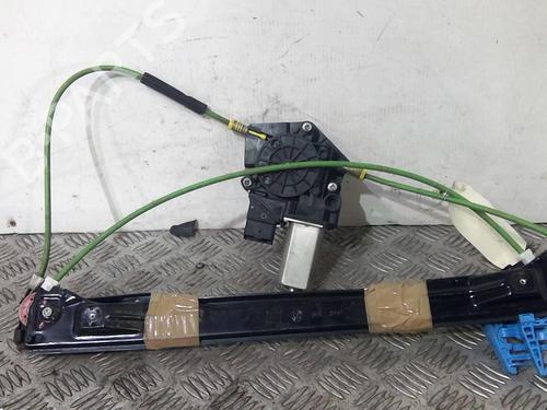 Used Front right window mechanism Front right window mechanism FIAT CROMA (194_) 1.9 D Multijet (115 hp) 20352279 20352279