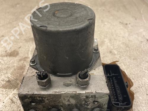 ABS pump CITROËN C5 III Break (RW_) 1.6 HDi 110 | BP36656774M43 - Image 2