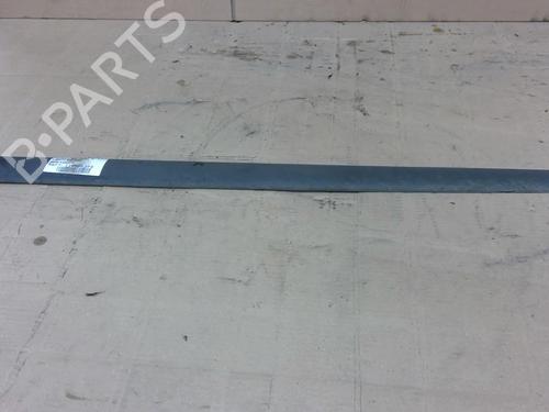  Baguette de porte PEUGEOT 206 Hatchback (2A/C) 1.4 16V (88 hp) 28155754