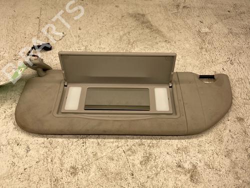 Used Left sun visor Left sun visor 36850831 36850831