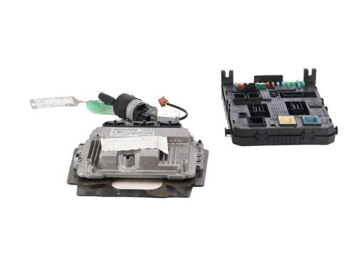 Used Electronic module Electronic module PEUGEOT 308 I (4A_, 4C_) 1.6 HDi (109 hp) 30690439 30690439