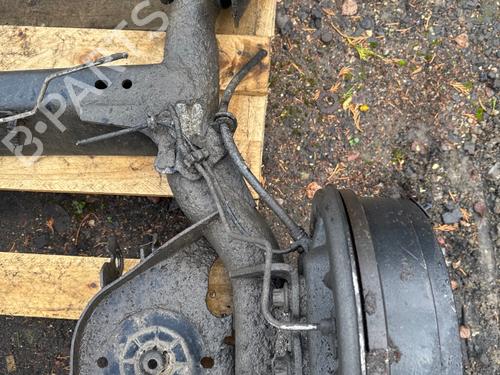 Used Rear axle Rear axle RENAULT EXPRESS Box Body/MPV 1.5 Blue dCi 75 (F6AA) (75 hp) 40613266 40613266