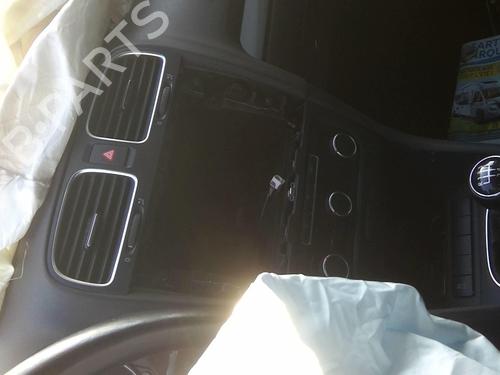 Left taillight VW GOLF VI (5K1) 1.6 TDI | BP22001728C34 