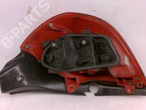 left-taillight-renault-clio-iii-br01-cr01-2005-2006-2007-2008-2009-2010-2011-2012-2013-2014-33721880 main image
