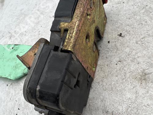 Used Rear right lock Rear right lock PEUGEOT 306 Hatchback (7A, 7C, N3, N5) [1993-2003] 35939747 35939747