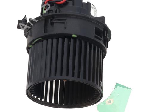 Heater blower motor RENAULT ARKANA I (LCM_, LDN_) 1.6 E-TECH 145 (LDMU) | BP30555864M62