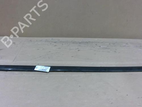 Used Door moulding trim PEUGEOT 308 I (4A_, 4C_) 2.0 HDi (136 hp) 30484692