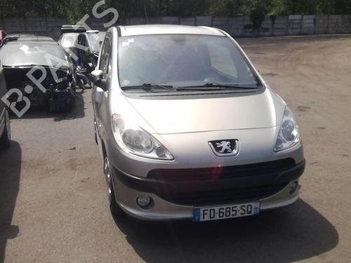Tailgate PEUGEOT 1007 (KM_) 1.4 HDi | BP20362759C6