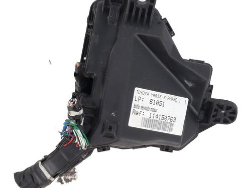 Used Fuse box Fuse box TOYOTA YARIS (_P13_) 1.0 (KSP130_, KSP130) (69 hp) 30056697 30056697