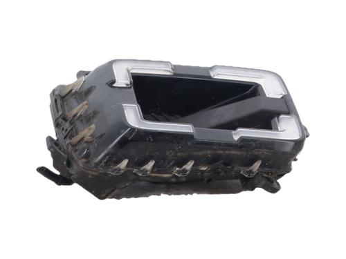 right-daytime-light-renault-5-2024-40467127 main image