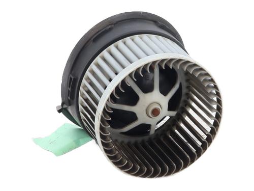 Used Heater blower motor PEUGEOT 407 (6D_) 2.0 16V (6DRFJC, 6DRFJE, 6DRFJF) (140 hp) 31635093