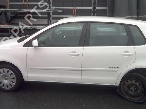 Fuel flap VW POLO IV (9N_, 9A_) 1.4 TDI | BP20361260C131 