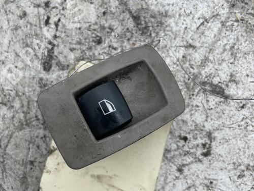 right-rear-window-switch-bmw-1-e87-2003-2004-2005-2006-2007-2008-2009-2010-2011-2012-2013-39957751 main image