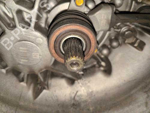 Gearbox KIA STONIC (YB) 1.6 CRDi | BP35973060M3 - Image 2