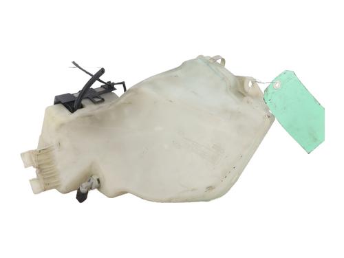 Used Windscreen washer tank BMW 3 (E46) 320 d (129 hp) 26606656