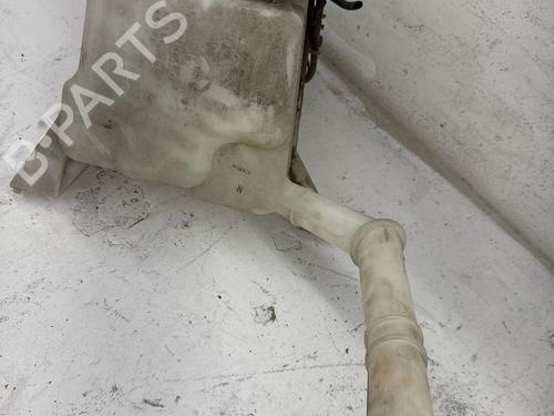Used Windscreen washer tank Windscreen washer tank 37010330 37010330