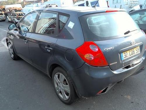 Left headlight KIA CEE'D Hatchback (ED) 1.6 CRDi 90 | BP20351431C28 - Image 9