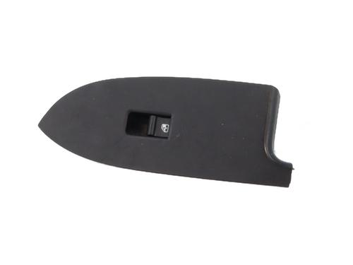 Used Right front window switch Right front window switch ALFA ROMEO GIULIETTA (940_) 2.0 JTDM (940.FXL1A) (140 hp) 32383168 32383168