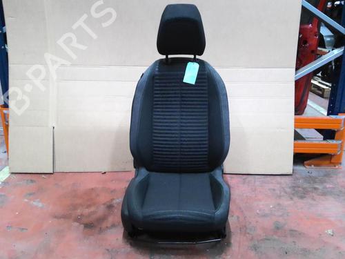 Sæde højre fortil PEUGEOT 208 II (UB_, UP_, UW_, UJ_) e-208 (156 hp) 31649186