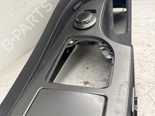 Used Middle console Middle console 36792073 36792073