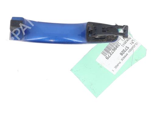 front-left-exterior-door-handle-vw-amarok-2ha-2hb-s1b-s6b-s7a-s7b-agd-2010-33186524 main image