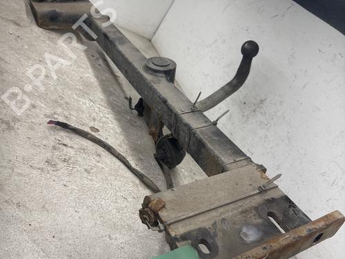 Used Tow ball/Mechanism Tow ball/Mechanism 37010256 37010256
