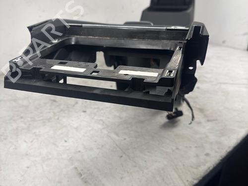 Middle console VW PASSAT B8 Variant (3G5, CB5) 2.0 TDI | BP39647040I22 - Image 2