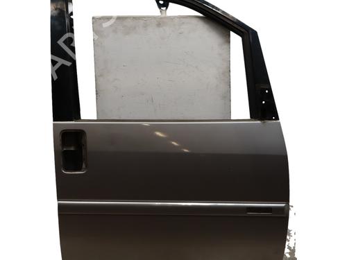 Used Right front door Right front door 37716979 37716979