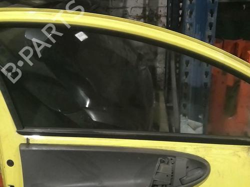 Left front door PEUGEOT 107 (PM_, PN_) 1.0 | BP21998885C2