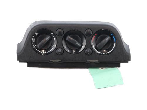 Used Climate control SUZUKI SWIFT III (MZ, EZ) 1.3 DDiS (RS413D) (75 hp) 32872431