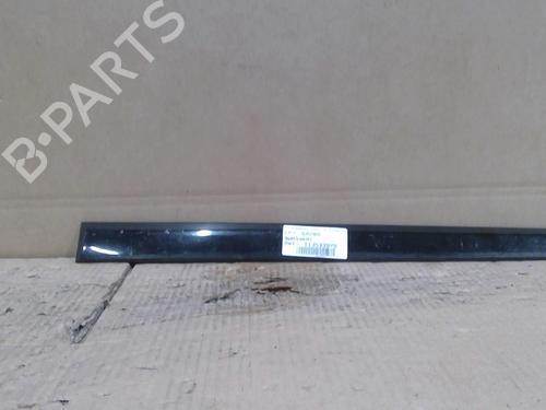 Used Door moulding trim VW POLO IV (9N_, 9A_) 1.4 TDI (70 hp) 29596541