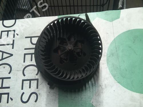 Used Heater blower motor Heater blower motor VW TOURAN (1T1, 1T2) 1.9 TDI (100 hp) 21999841 21999841
