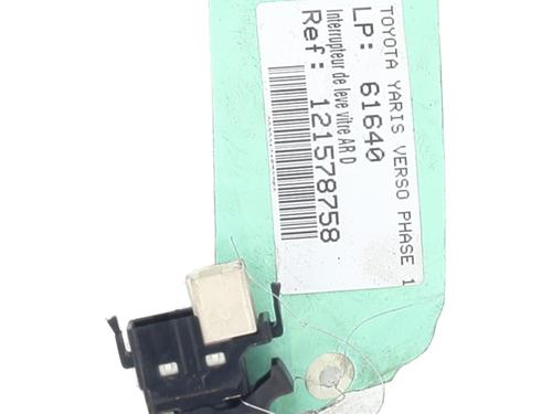 Used Right rear window switch Right rear window switch TOYOTA YARIS VERSO (_P2_) 1.3 (NCP20_, NCP22_, NCP20R, NCP22R) (86 hp) 32455778 32455778