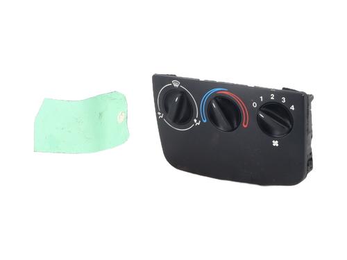 Used Climate control FORD FIESTA IV (JA_, JB_) 1.3 i (60 hp) 31635049