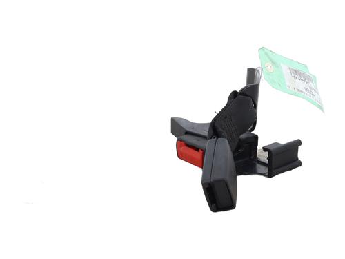 Used Seat buckle RENAULT CLIO III (BR0/1, CR0/1) 1.5 dCi (C/BR0G, C/BR1G) (68 hp) 26003983