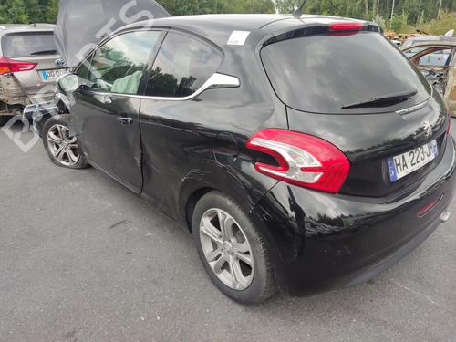 Display monitor PEUGEOT 208 I (CA_, CC_) 1.2 VTI 82 | BP29143341C48 