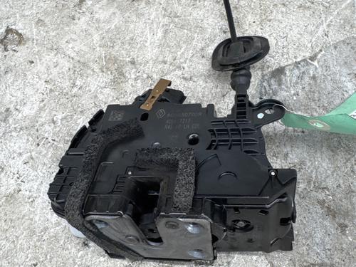 Front left lock RENAULT TWINGO III (BCM_, BCA_) 1.0 SCe 65 (BCMJ) | BP37743437C98 - Image 3