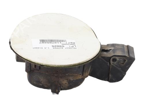 fuel-flap-peugeot-bipper-aa_-2008-28283614 main image