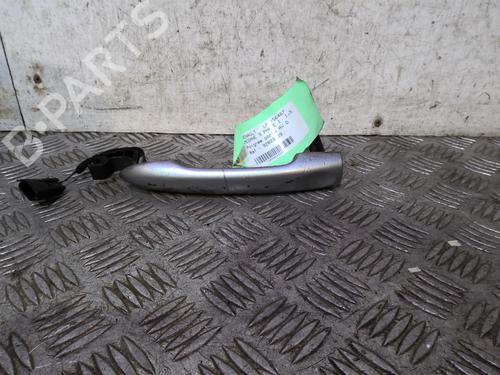 Used Front right exterior door handle Front right exterior door handle RENAULT MEGANE III Hatchback (BZ0/1_, B3_) 1.5 dCi (BZ09, BZ0D, BZ1W, BZ29, BZ14) (110 hp) 20358367 20358367
