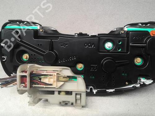Used Instrument cluster OPEL ZAFIRA A MPV (T98) 2.0 DI 16V (F75) (82 hp) 21798231
