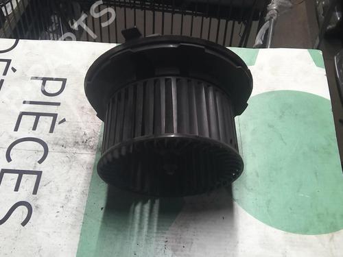 Used Heater blower motor VW TOURAN (1T1, 1T2) 1.9 TDI (100 hp) 21999841