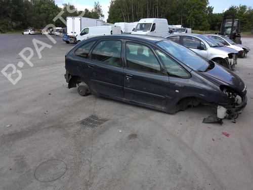 Left headlight CITROËN XSARA PICASSO (N68) 2.0 HDi | BP20355512C28 