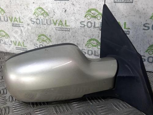 Used Right mirror Right mirror 21592345 21592345