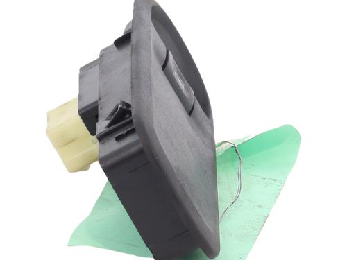 Used Right front window switch Right front window switch DACIA DUSTER (HS_) 1.5 dCi (HSAJ) (90 hp) 33729869 33729869