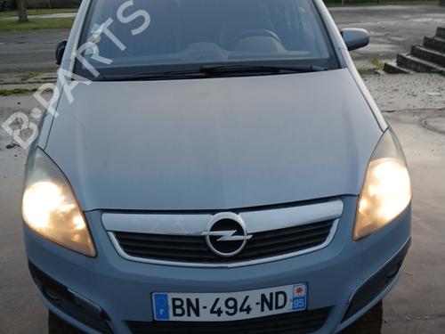 Brugte OPEL ZAFIRA / ZAFIRA FAMILY B (A05) 1.9 CDTI (M75) (150 hp) 4405109