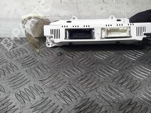 Used Climate control FORD FIESTA V (JH_, JD_) 1.6 TDCi (90 hp) 20356092